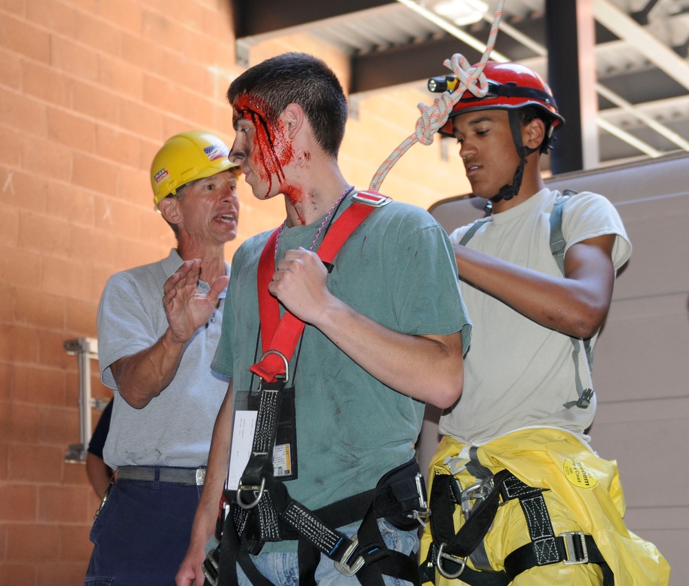 Pennsylvania National Guard and civilian emergency responders train together