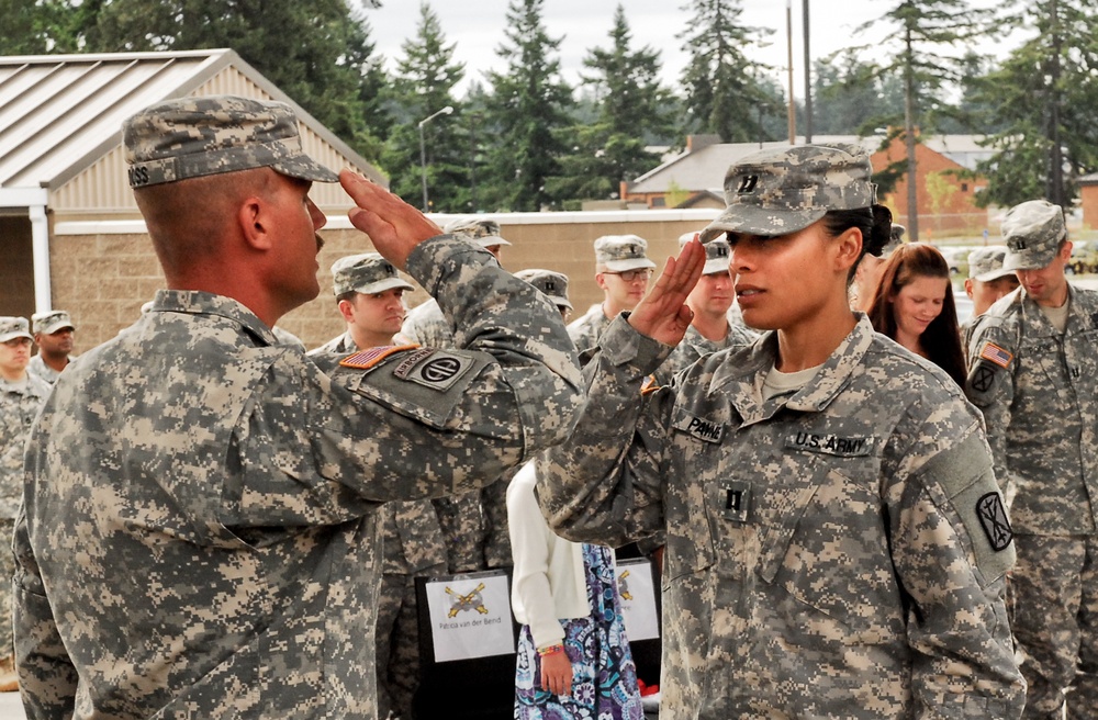 First female commander with 1-377th Field Artillery Battalion