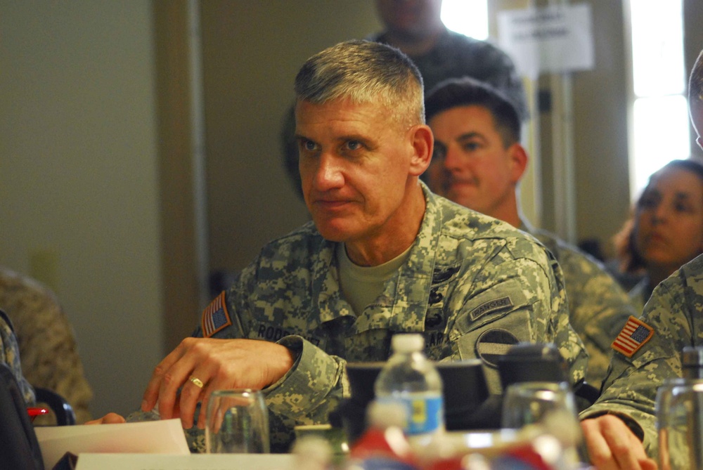 Gen. Rodriguez visits Indiana training