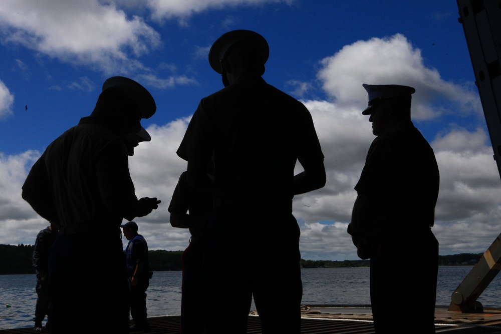 Lobsters beware: Combat Logistics Regiment 27 drops anchor in Maine