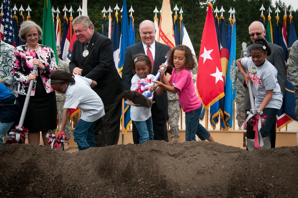 Army Under Secretary breaks new ground for the future of Soldiers and families
