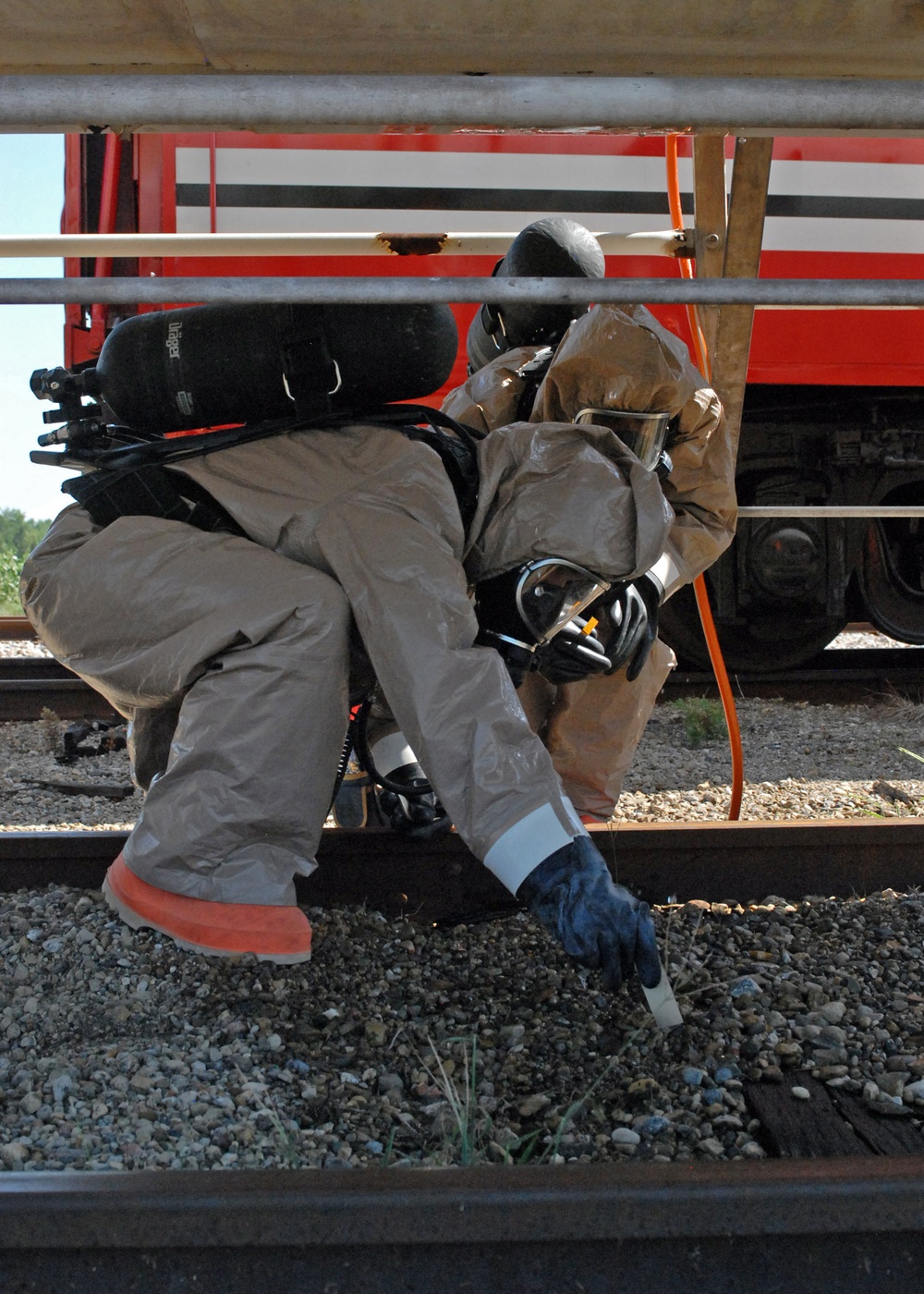 Fort Hood Chemical Company display CBRN skills during  homeland disaster training