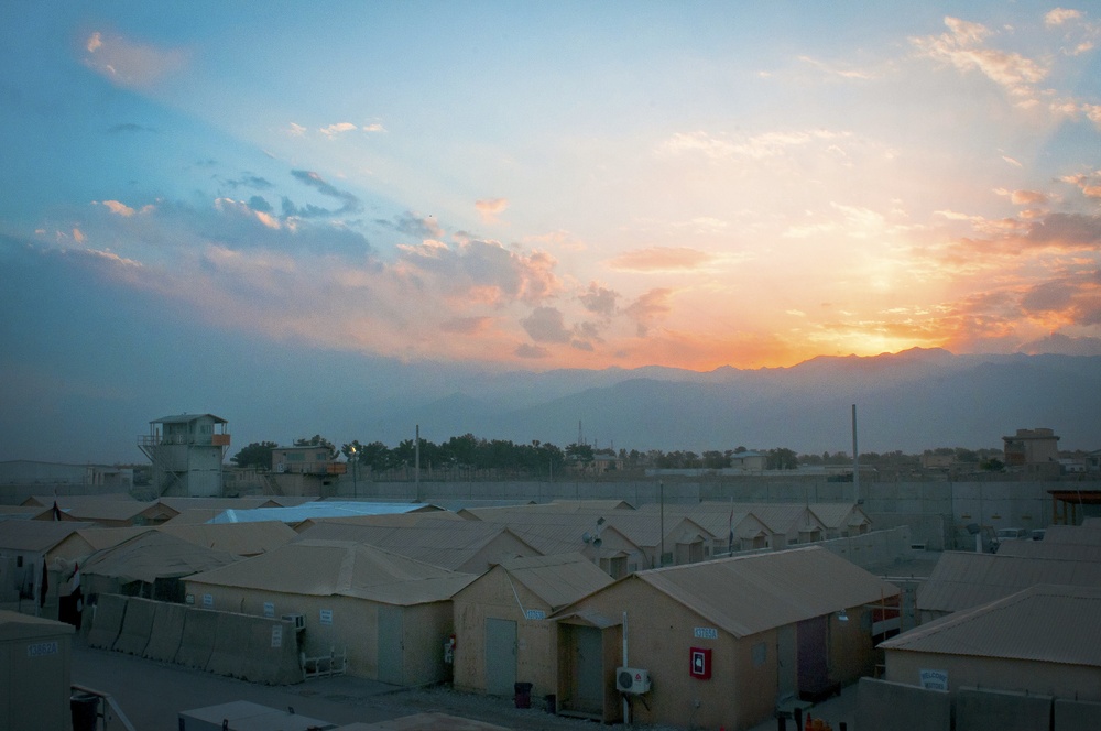 Bagram B-hut sunset