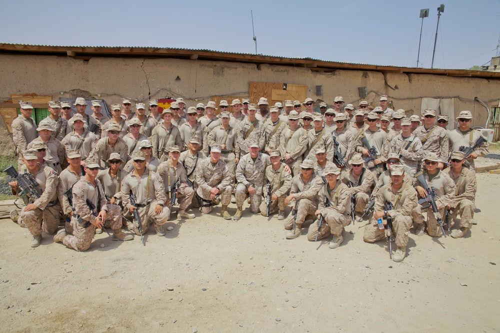 Gen. James F. Amos visits Marines