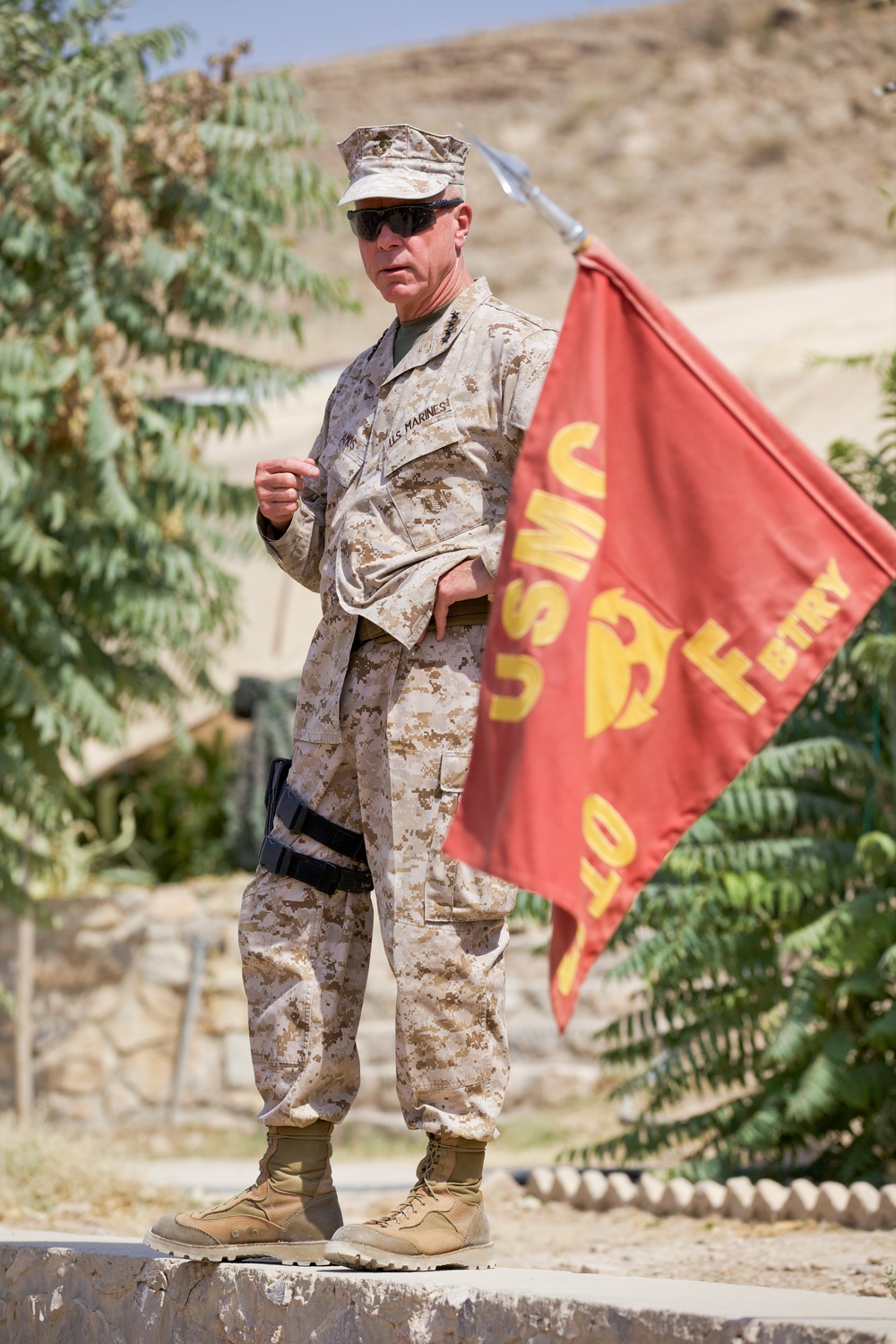 Gen. James F. Amos visits Marines