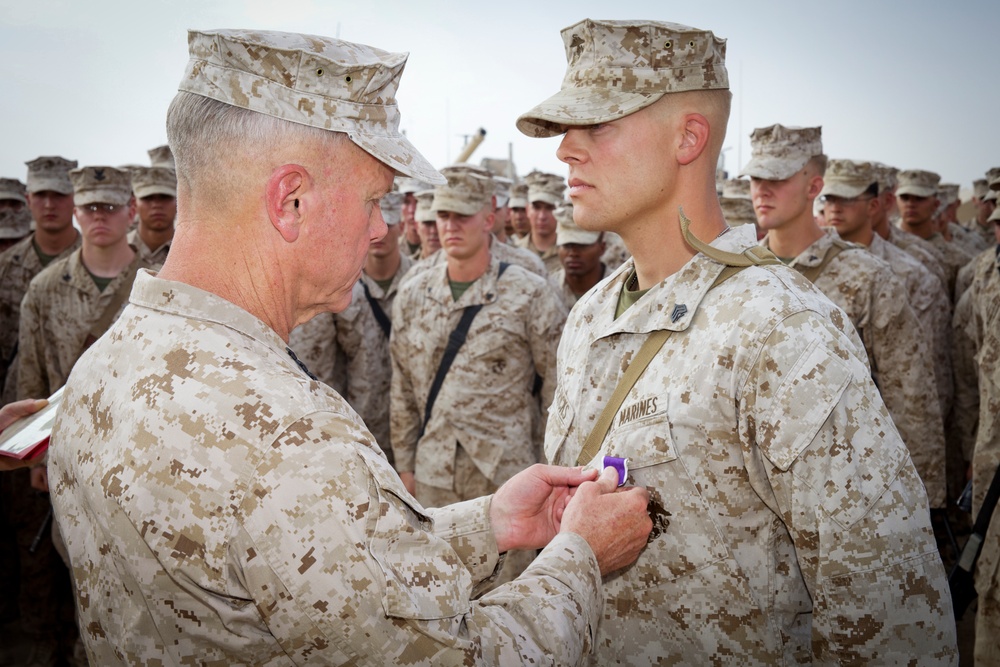 Gen. James F. Amos visits Marines