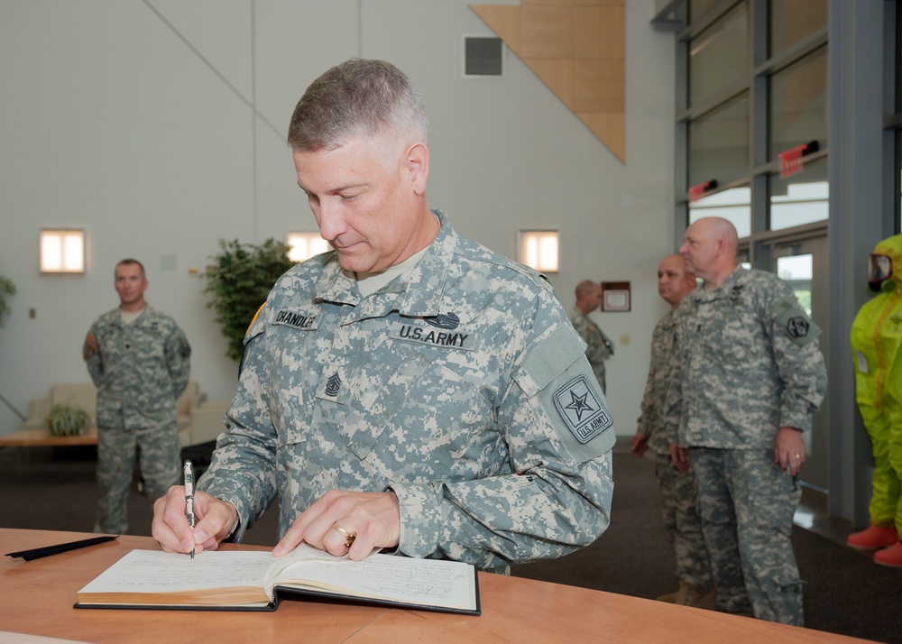 Sergeant Major of the Army observes training at Fort Leonard Wood