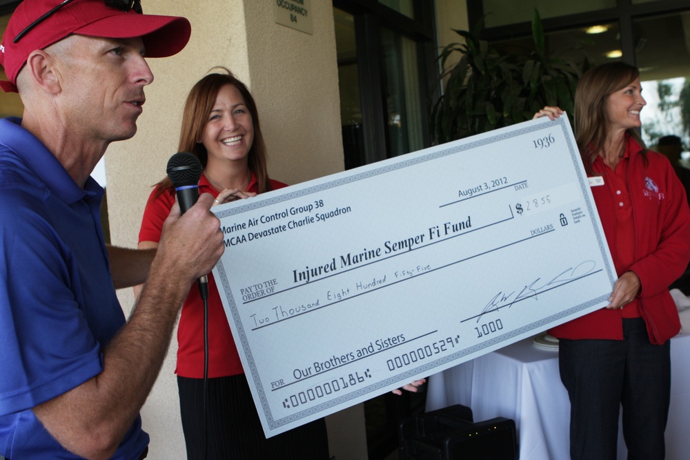 MACG-38 Golf Outing raises money for Semper Fi Fund