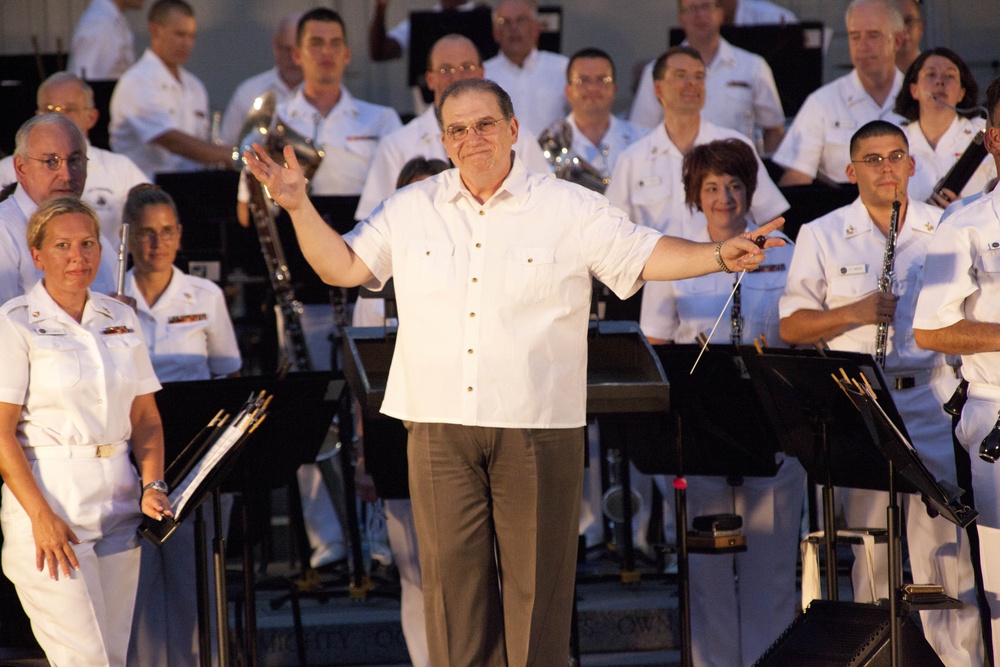 Navy Band Alumni Concert at US Navy Memorial