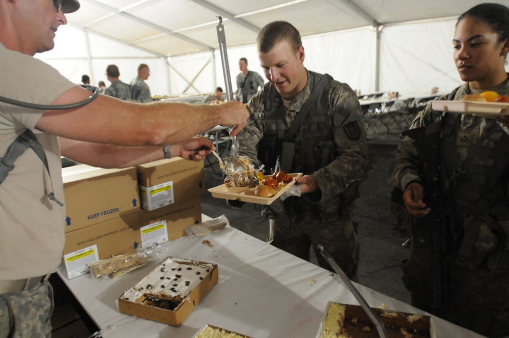 Hot food for hungry soldiers