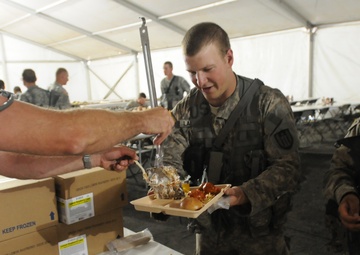 Hot food for hungry soldiers