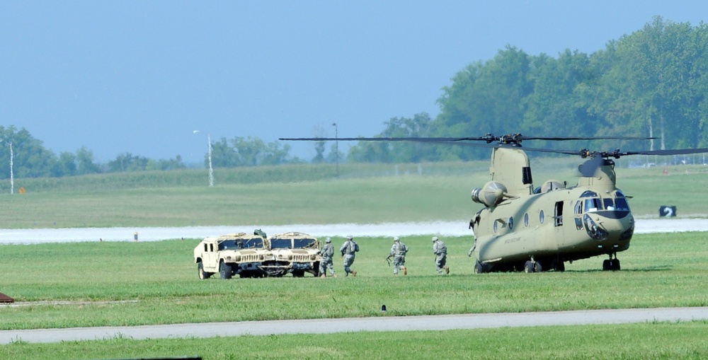 101st Airborne Division rehearses air assault demo