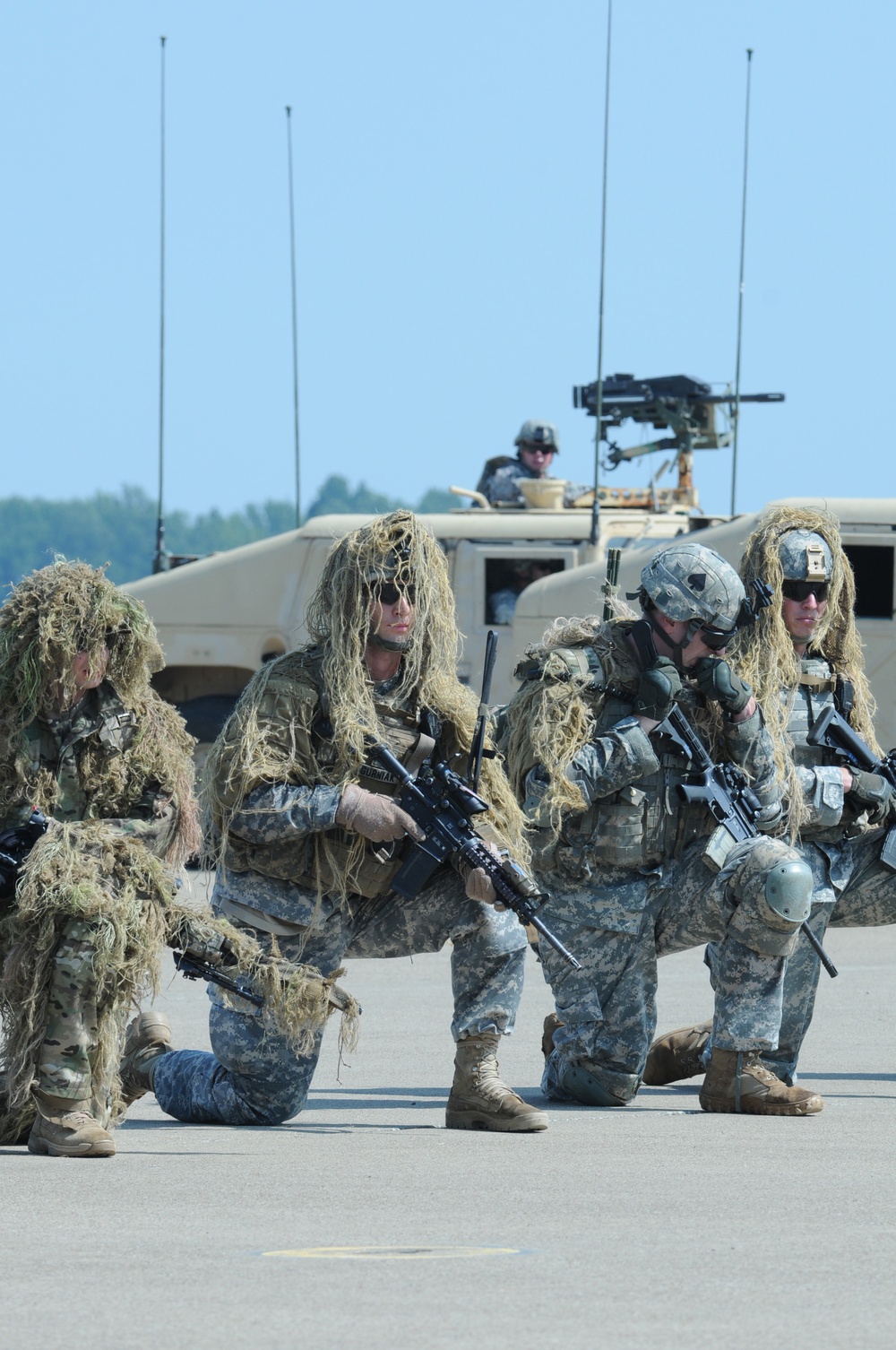 101st Airborne Division rehearses air assault demo