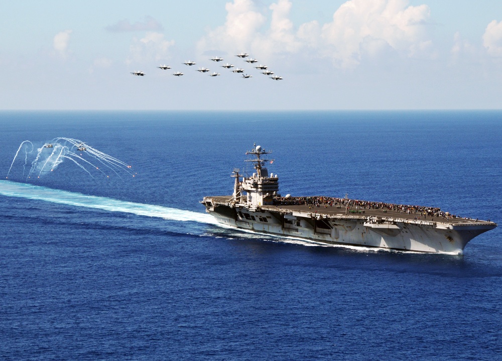 USS Abraham Lincoln air power demonstration