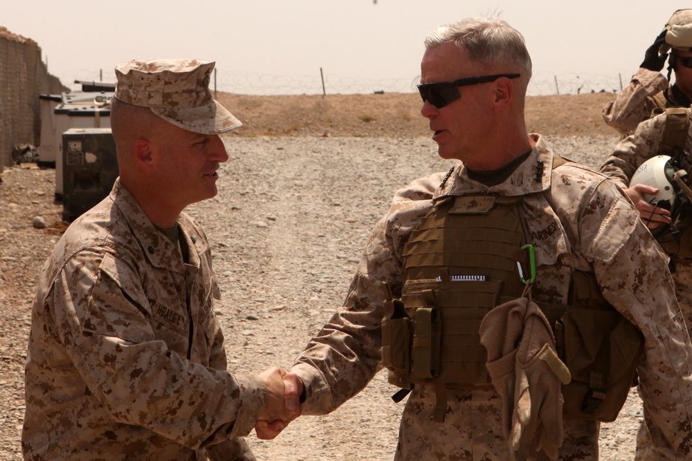 Commandant visits 3/8 Marines at FOB Geronimo