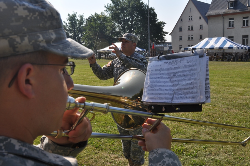 85th Army Band performs for 18th Engineer Brigade