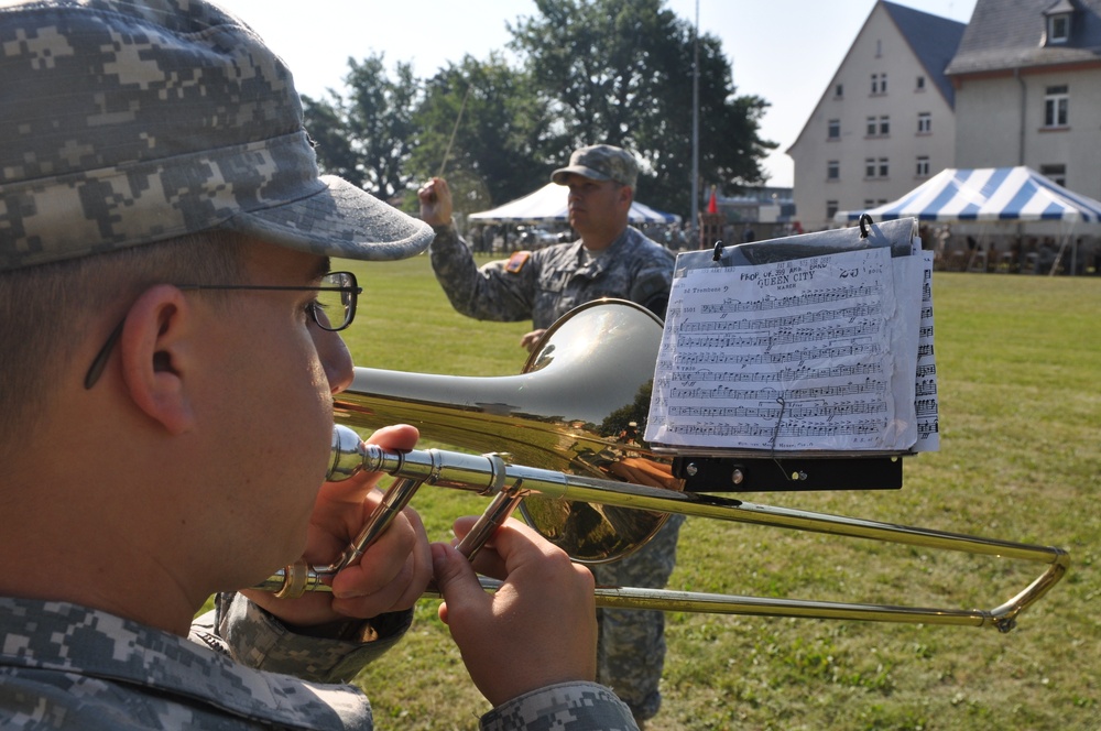 85th Army Band performs for 18th Engineer Brigade