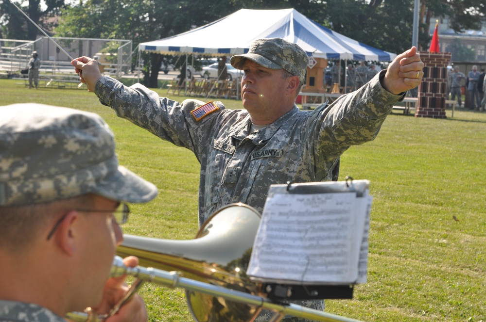 85th Army Band performs for 18th Engineer Brigade