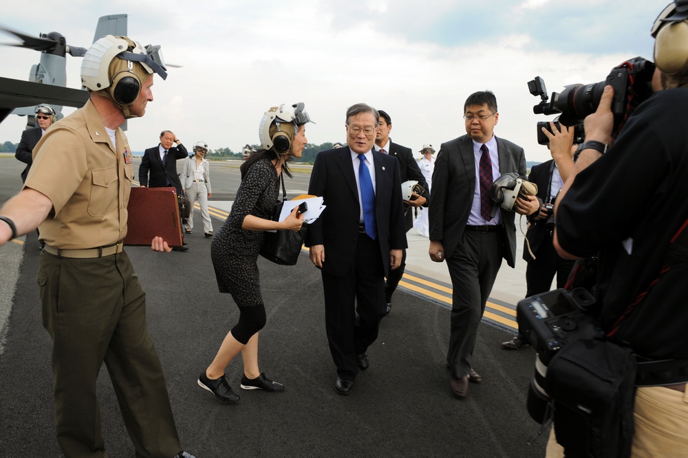 Defense Minister Satoshi Morimoto visit