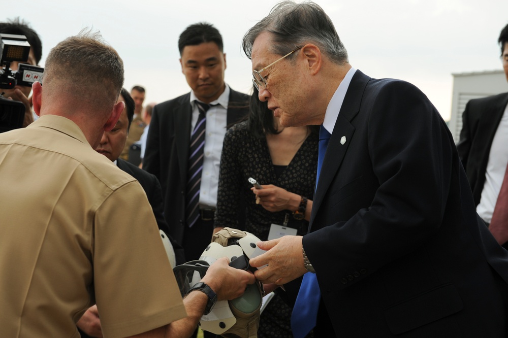 Defense Minister Satoshi Morimoto visit