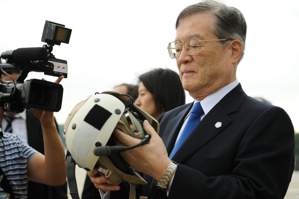 Defense Minister Satoshi Morimoto visit