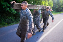 Commando leaders build teams, train hard