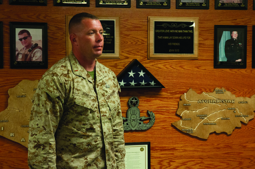 EOD Officer of the Year receives Bronze Star Medal with Combat V