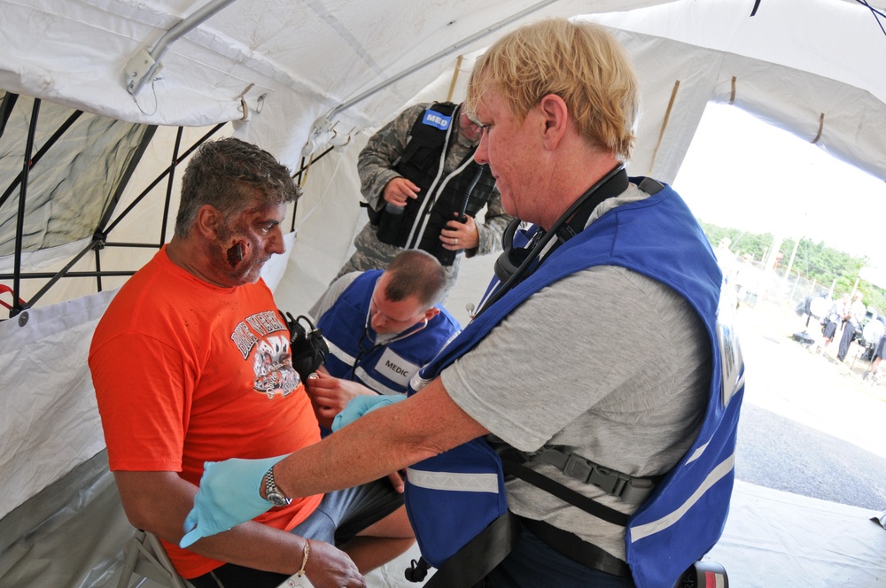 102nd Medical Group Homeland Response Force training exercise