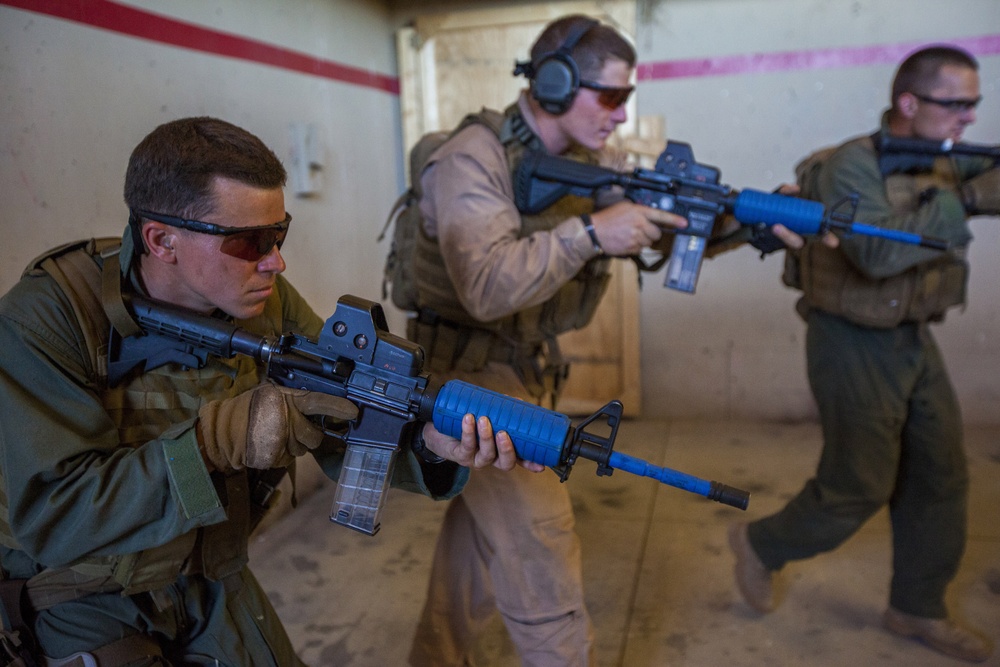 2nd Recon BN Close Quarters Tactical Training Exercise