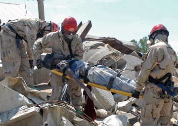 Alabama National Guardsmen execute technical rescue skills during homeland disaster training