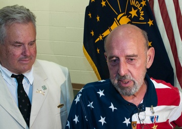 Hoosier Vietnam vet awarded Silver Star after 44 years