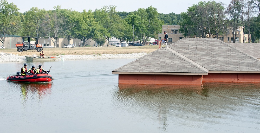 Fort Knox Water Rescue at Vibrant Response 13