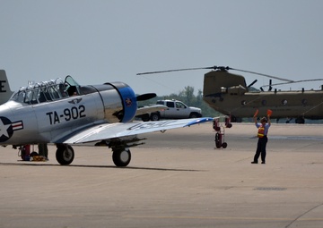 101st Airborne Division airshow acts rehearse for Super Saturday
