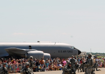 Super Saturday Air Show celebrates 70-year legacy of Air Assault Division
