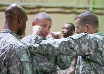 316th ESC soldiers learn hand-to-hand combatives skills