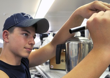 New post thrift shop opening soon