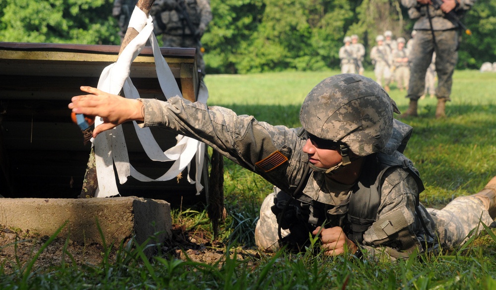 Infantry units start annual training with a bang