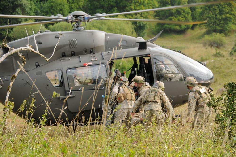 Georgian 32nd Infantry Battalion mission rehearsal exercise