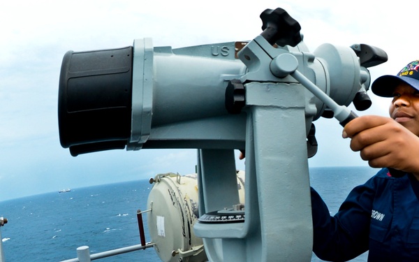 USS Bonhomme Richard sailors at work