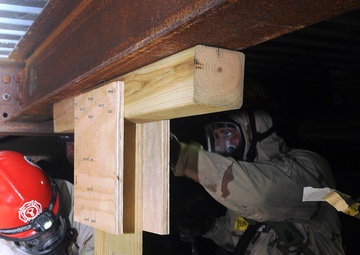 Alabama Guardsmen rescue ‘survivors’ during difficult night training mission