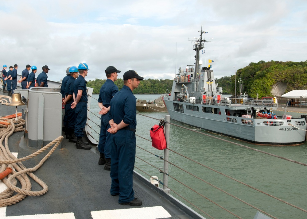USS Underwood departs Bahia Malaga, Colombia