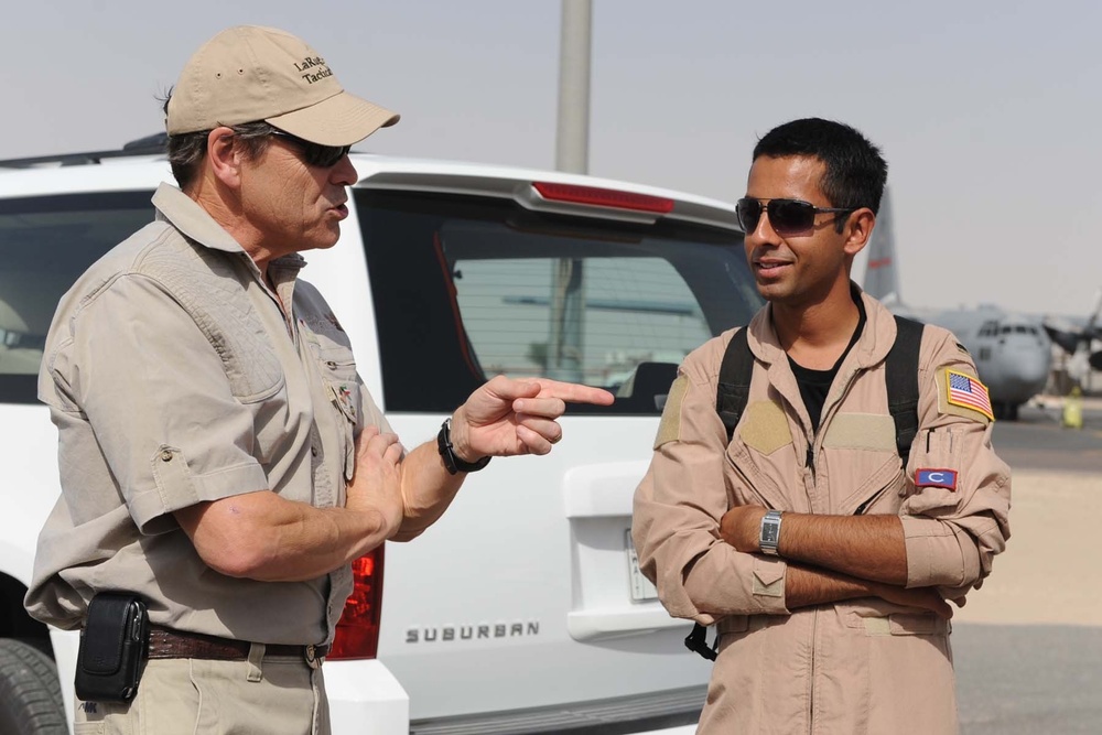 Politicians visit troops in Iraq and Afghanistan