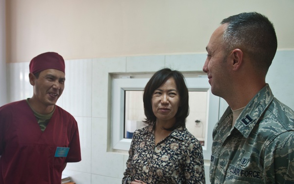 TCM airmen, Kyrgyz Republic colleagues meet for medical exchange