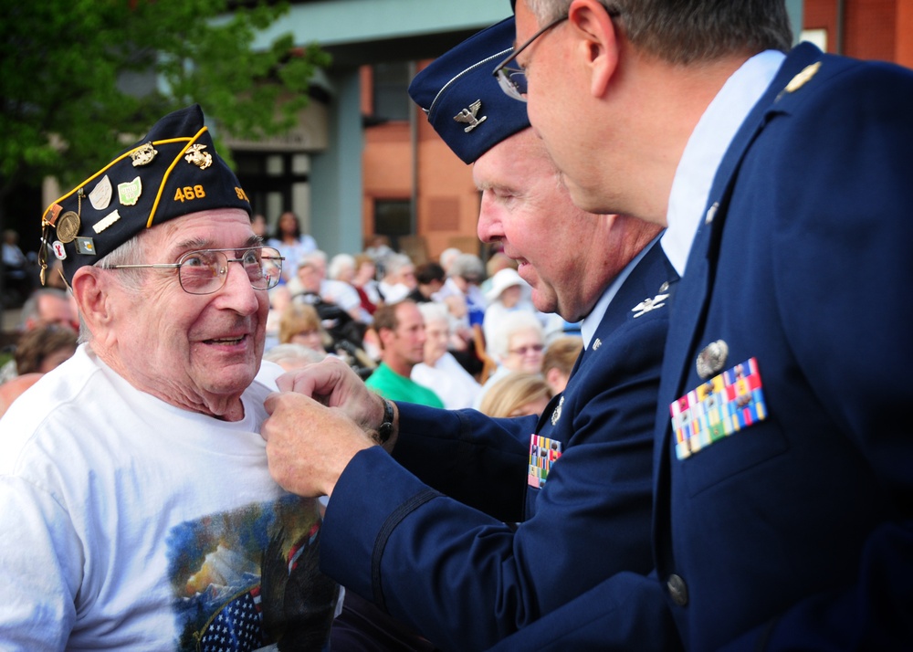 180th Fighter Wing airmen honor veterans