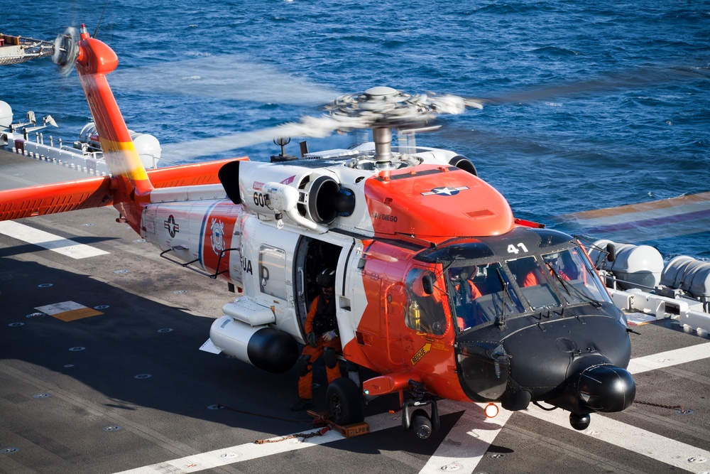 Marines, sailors help Coast Guard with casualty evacuation