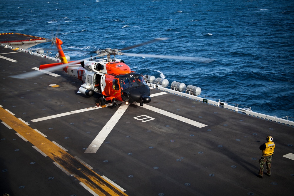 Marines, sailors help Coast Guard with casualty evacuation