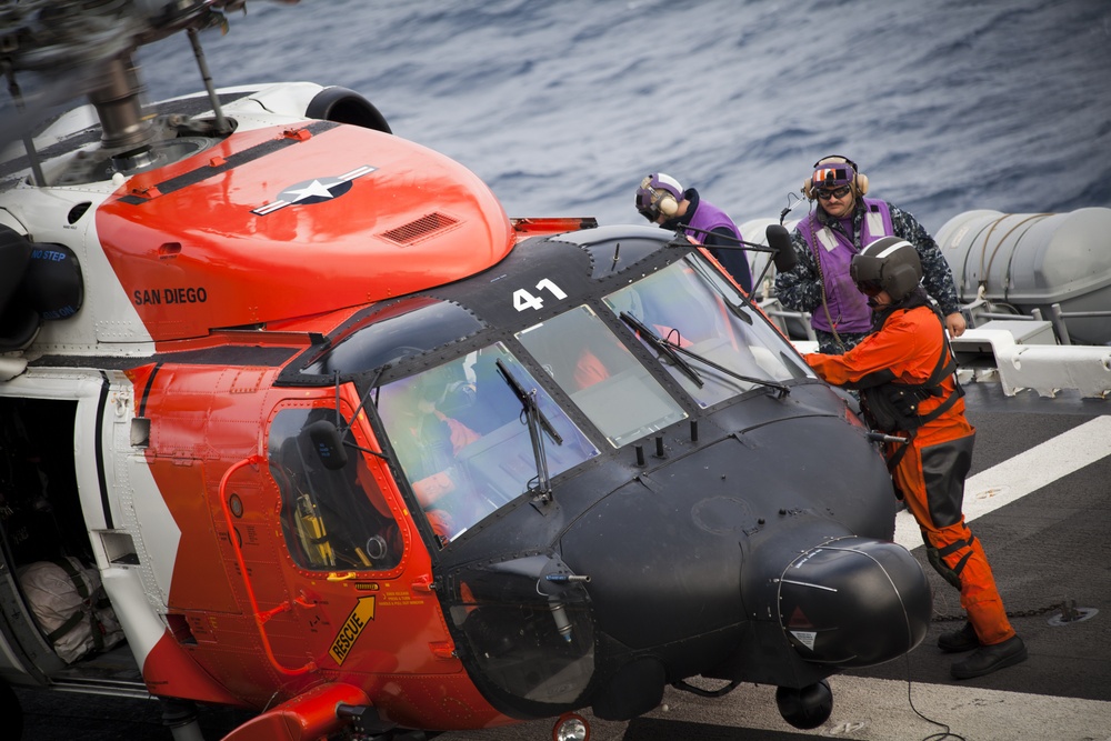 Marines, sailors help Coast Guard with casualty evacuation