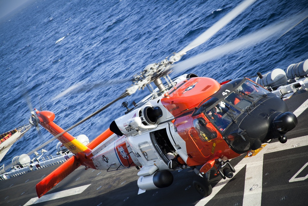 Marines, sailors help Coast Guard with casualty evacuation