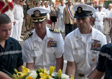 US 6th Fleet flagship departs France