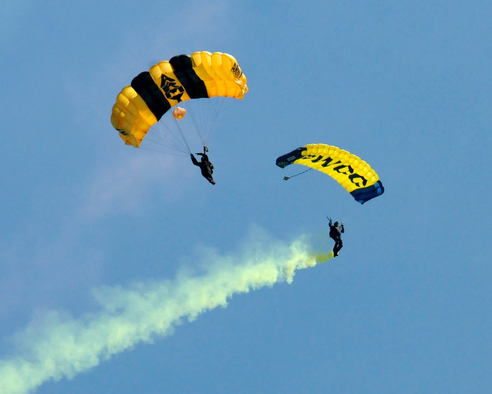 Leap Frogs perform at Chicago Bears game